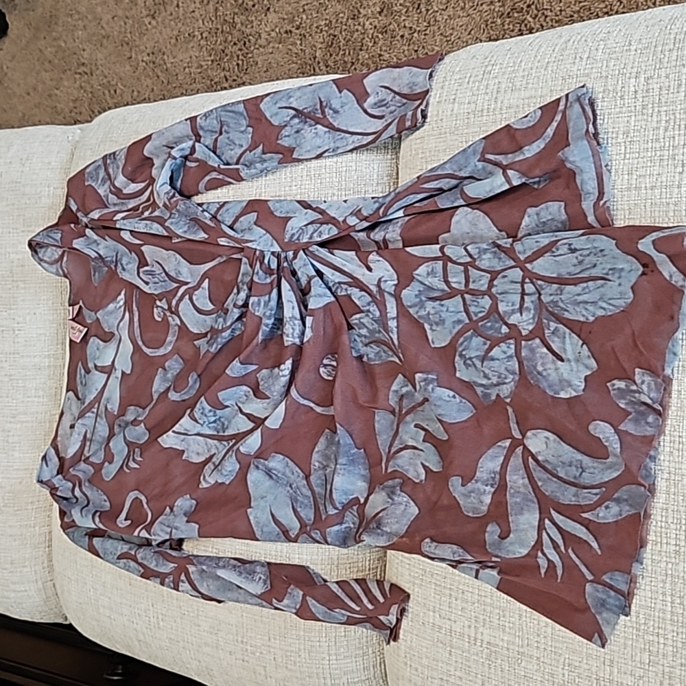 Sweet Pea Womens Blousse